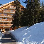 Residence Le Golf Lejlighedshotel