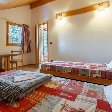 Aparthotel Partenaire Le Golf 2*