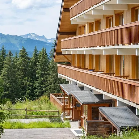 Le Golf 3* Meribel